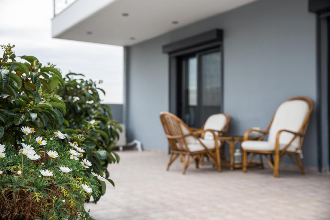 Spacious Modern Apartments With Great Rooftop View เอเธนส์ ภายนอก รูปภาพ