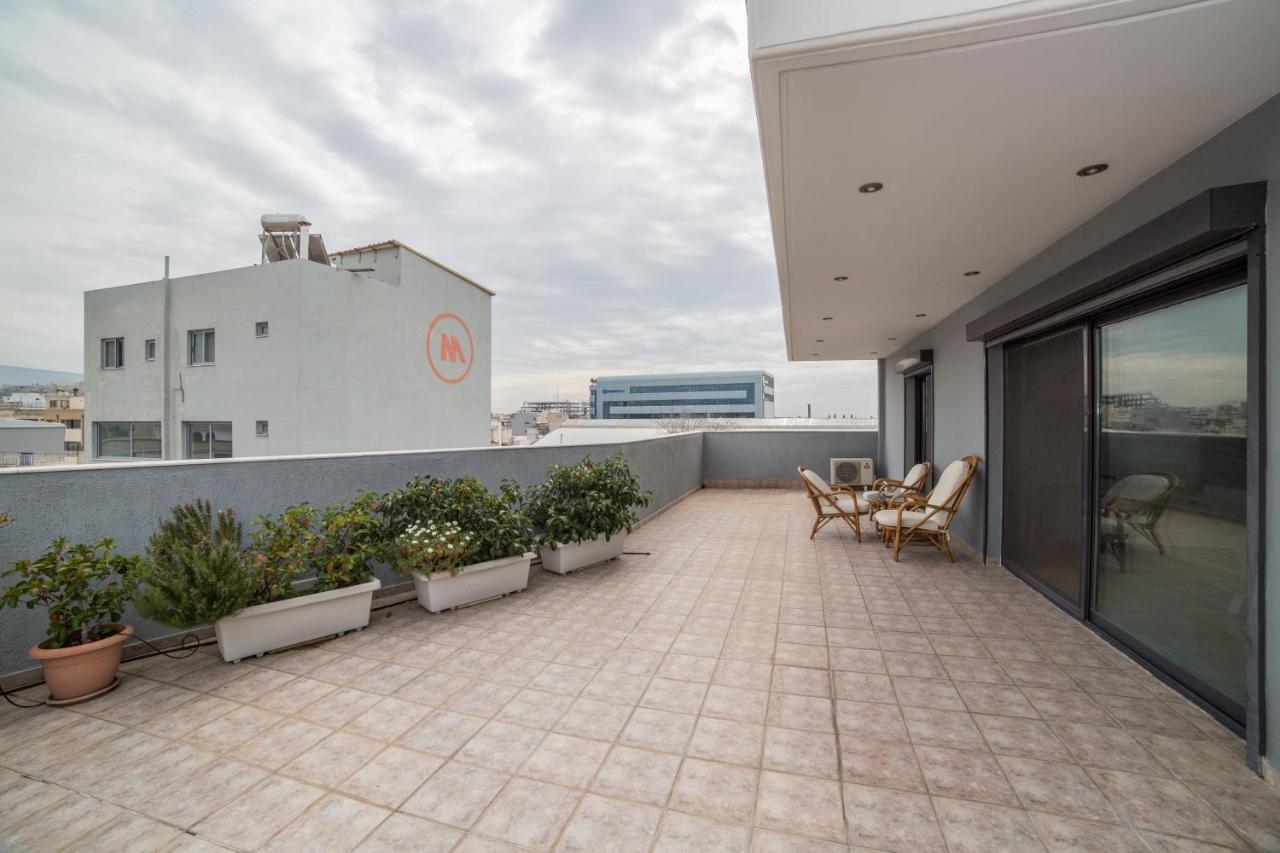 Spacious Modern Apartments With Great Rooftop View เอเธนส์ ภายนอก รูปภาพ
